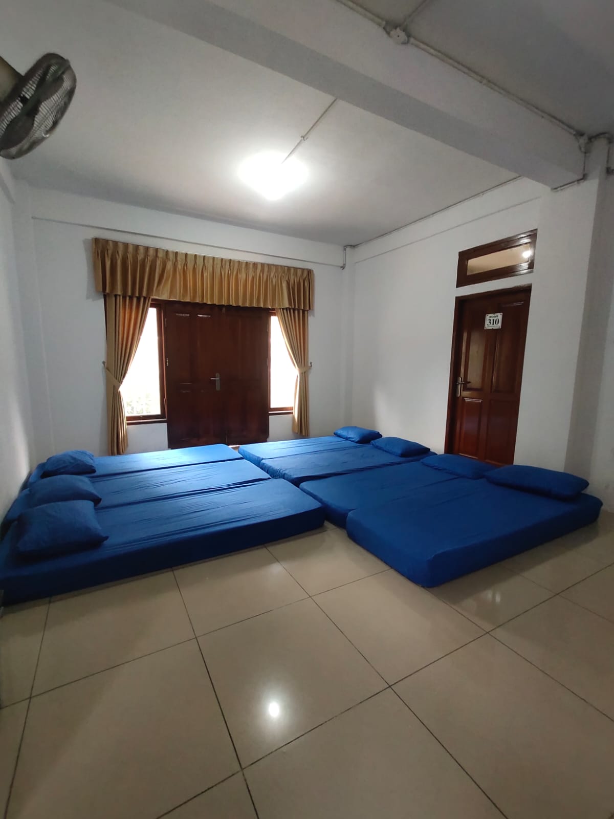 Foto kamar 311